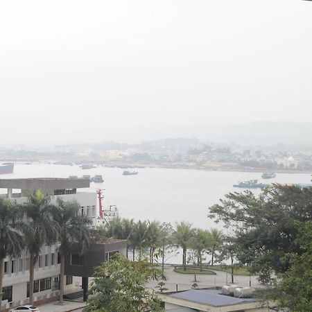 Hoang Yen Guesthouse Ha Long Eksteriør bilde